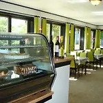 Mikkelborg 3* Rødding